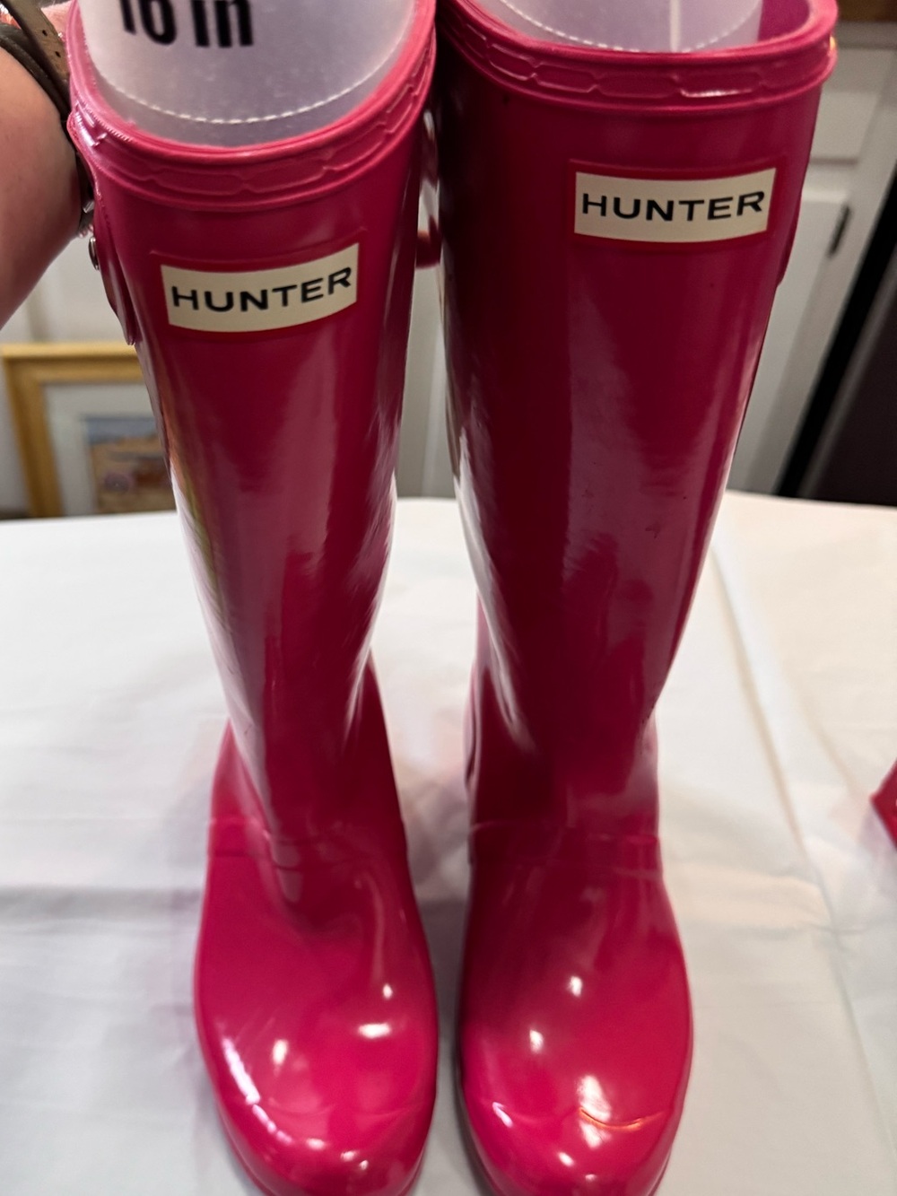 Hunter Tall Gloss Rain Boots in Bright Pink, sz7